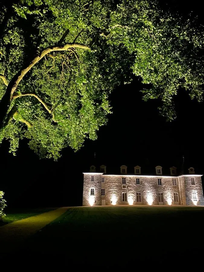 Le Chateau De La Beauvais Pire-sur-Seiche